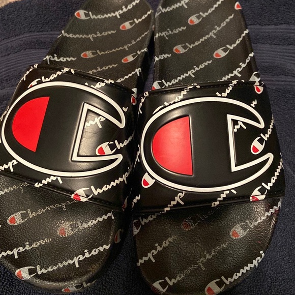 CHAMPION Men's Black IPO Slides Repeat Warped Logos Sandals size US 8 - Picture 1 of 3